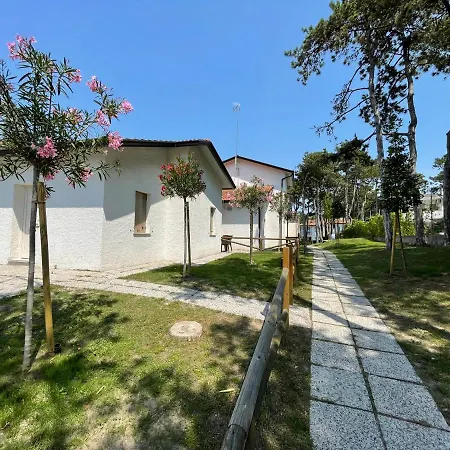 Будинок відпочинку House Pinetine *