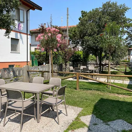 House Pinetine Будинок відпочинку Бібіоне